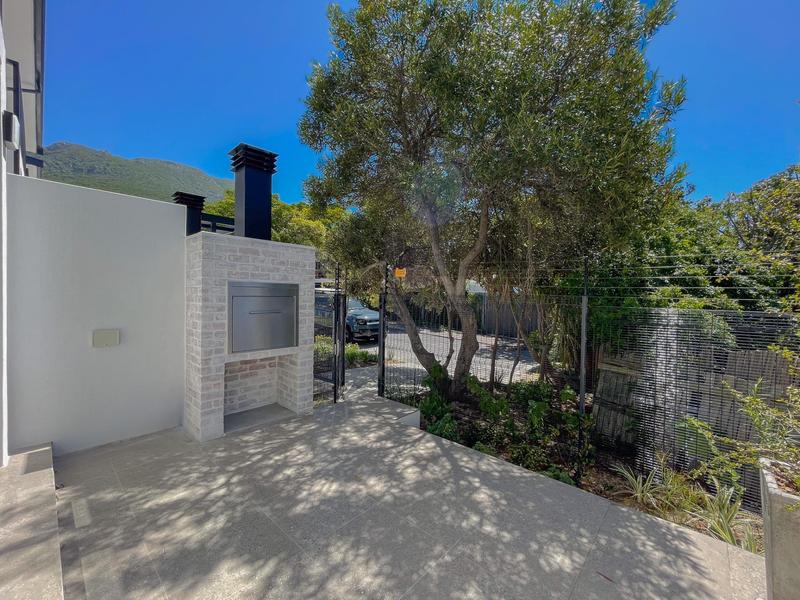 To Let 3 Bedroom Property for Rent in Hout Bay Western Cape